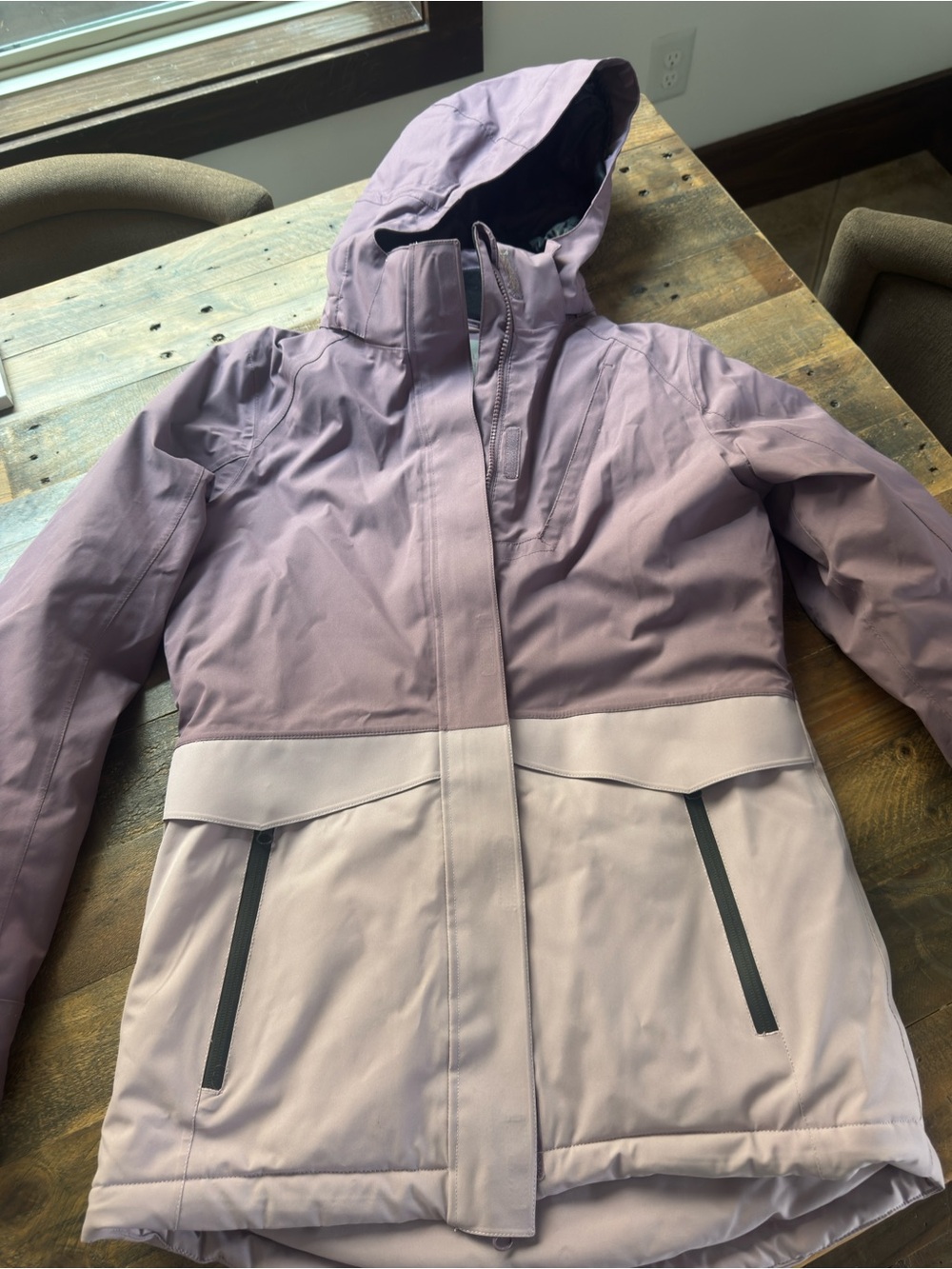 Women’s Two-Tone Lavender Hooded Ski Jacket